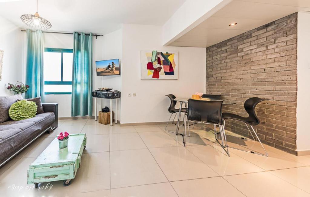 Luxury Apartment On The Lake Tiberíades Exterior foto